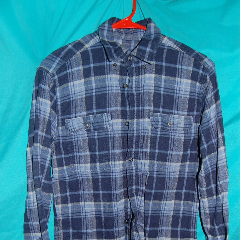 Blue Plaid Flannel Shirt - long sleeve (mens small)
